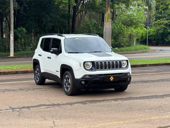 JEEP RENEGADE 1.8 16V FLEX 4P AUTOMÁTICO JEEP RENEGADE 1.8 16V FLEX 4P AUTOMÁTICO
